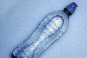 SEI_169373698 - Daily Health Tips: Simple Tricks for a Healthier Life Hydrating Drinks